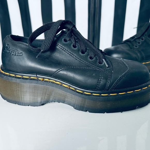 Dr Martens Vintage Made in England 8651 Platform Shoes RARE!